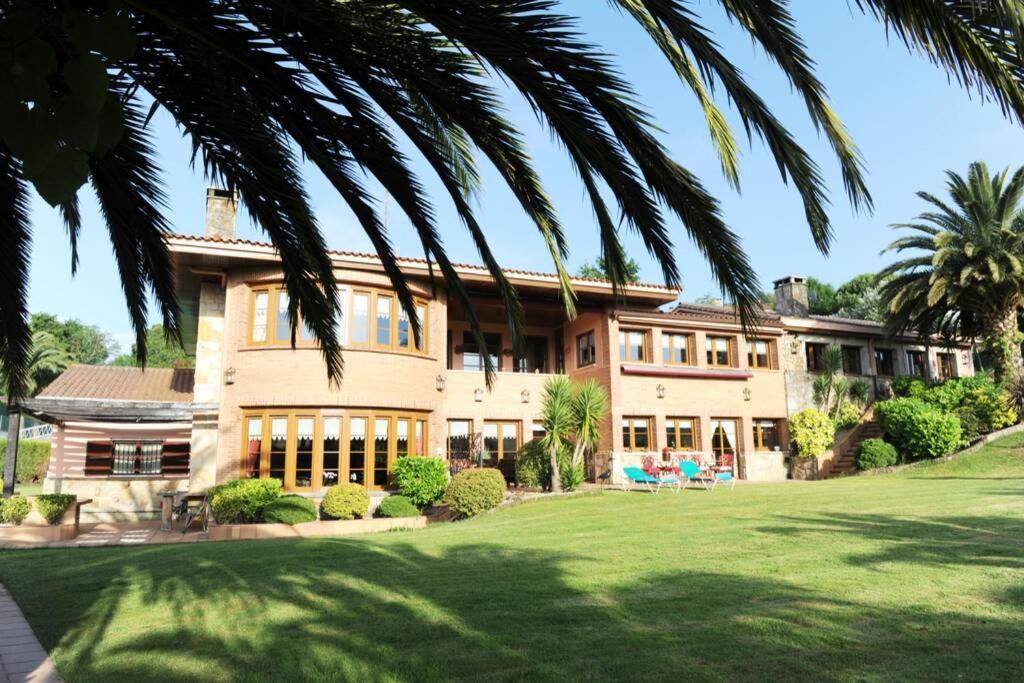 Basque Palace Villa With Pool By Aston Rentals Basozabal エクステリア 写真
